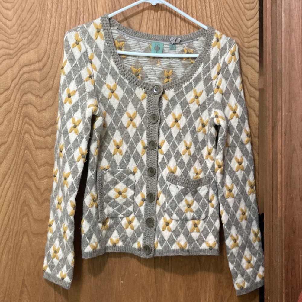 Anthropologie size small floral & plaid sweater great condition